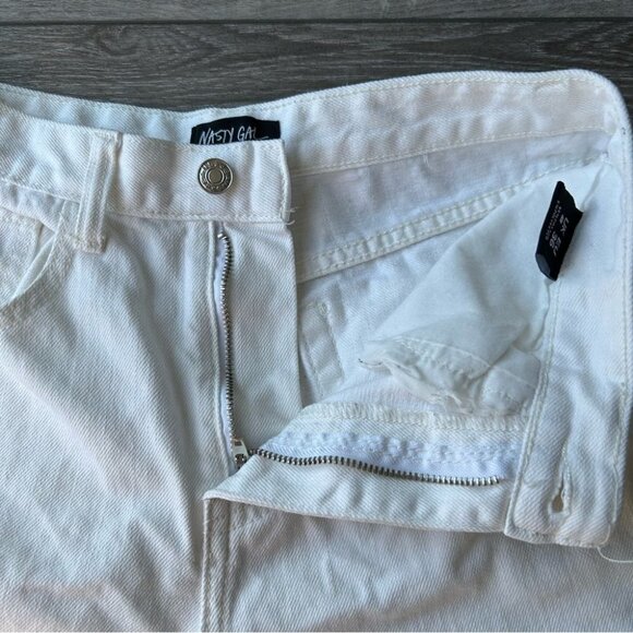 Nasty Gal White Frayed  Hem High Rise Mom Jeans - Picture 3 of 14